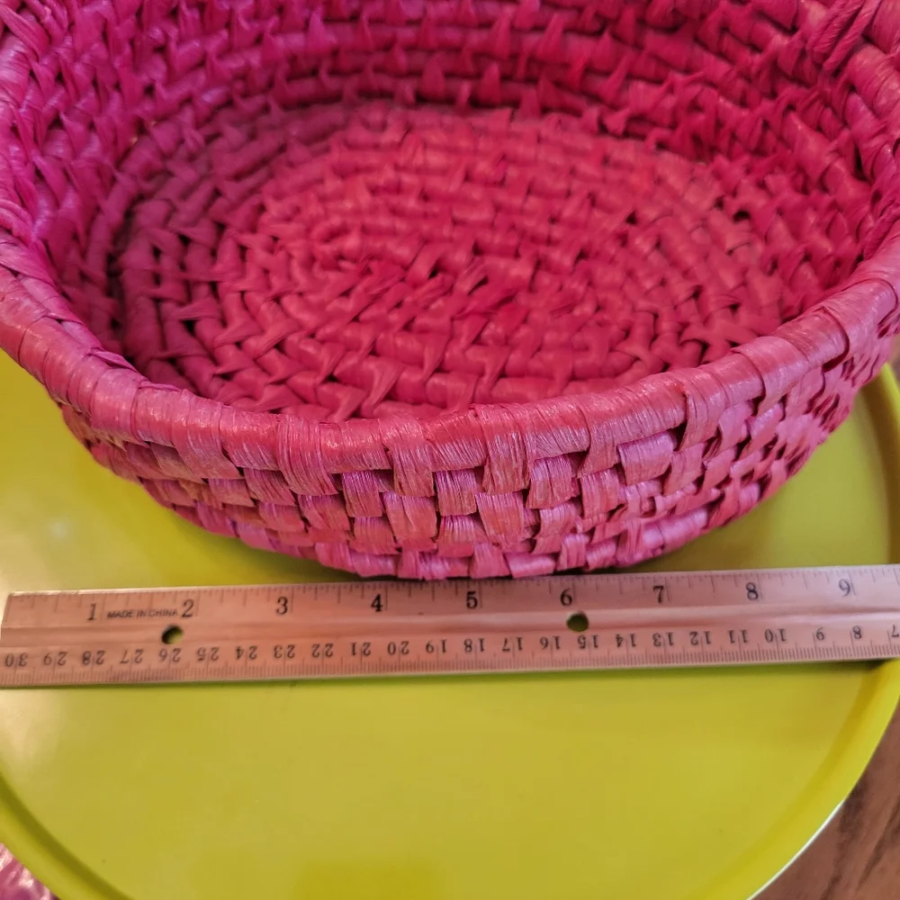 Dyed 2-Handled Basket & 6 NWT Mini Bamboo Baskets ~ Cute & Colorful!